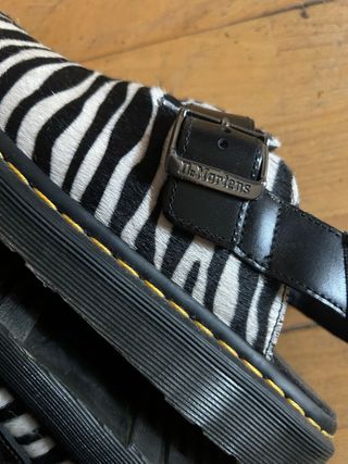 Dr. Martens Cebra Sandalias Talla