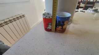Tazas de cerámica con gatos