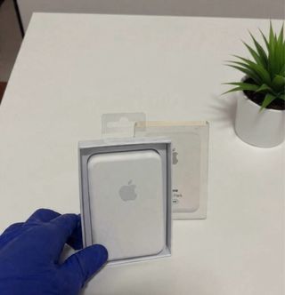Apple Batteria MagSafe per iPhone