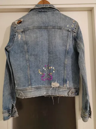 Chaqueta vaquera Zara desgastada