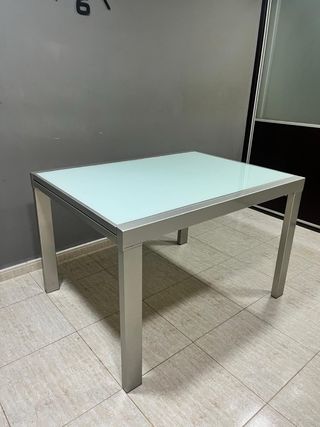 Piso completo habitacion recibidor Comedor mesa