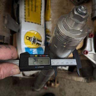 Barras Ducati 999 2005 con pinzas Brembo