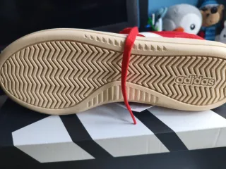 Adidas Barreda Decode JR3517 Rojo/Beige