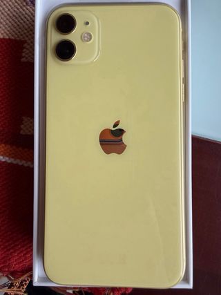 iPhone 11 128GB Amarillo