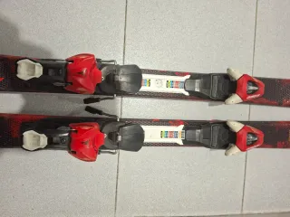Esquís Atomic Redster 140 cm