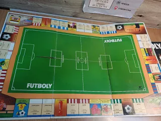 Juego de mesa Futboly España, tipo monopoly fútbol