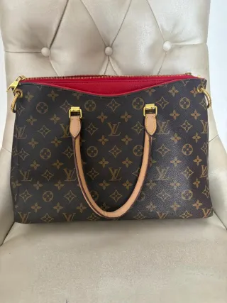 Bolso Louis Vuitton Pallas Marrón y Rojo