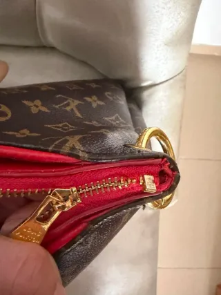 Bolso Louis Vuitton Pallas Marrón y Rojo