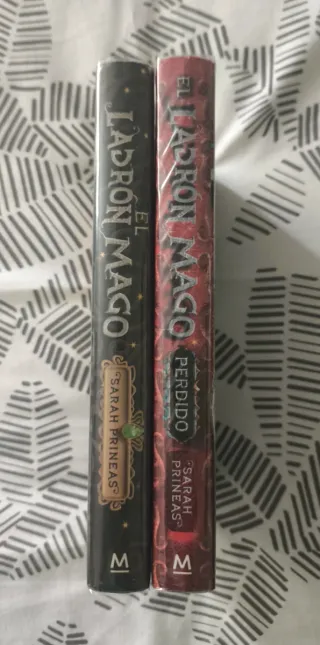 Libros "El ladrón mago" numeros 1 y 2