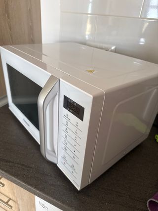 Microondas Panasonic Blanco