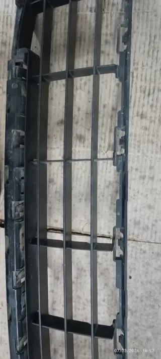 Rejilla Paragolpes delantero Peugeot 207