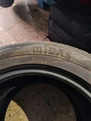 Neumático 215/60 R17 H