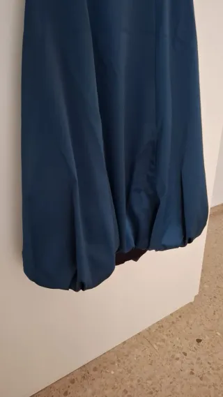 Zara Vestido midi verde pato globo nuevo