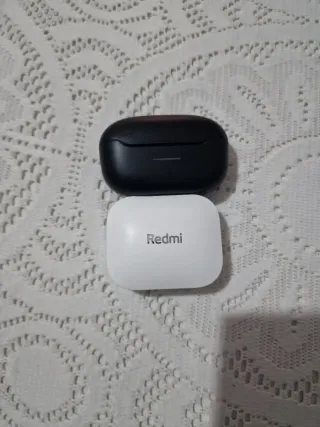 Auriculares JBL Endurance Race y Redmi Buds 5