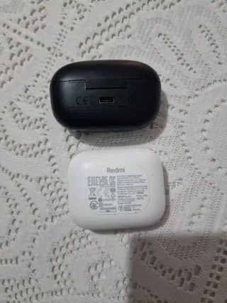 Auriculares JBL Endurance Race y Redmi Buds 5