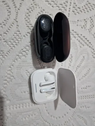 Auriculares JBL Endurance Race y Redmi Buds 5