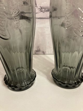 2 Vasos Coca Cola Logo Relieve