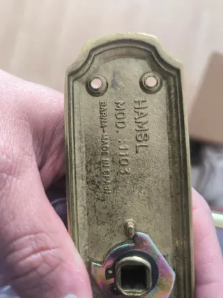 Manillas de puerta doradas Hamsl