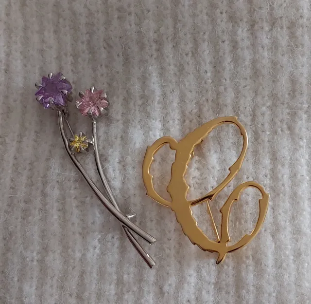 SIN ESTRENAR 2 BROCHES  (3€ CADA UNO)