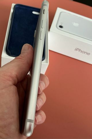 iPhone 7 32GB Argento