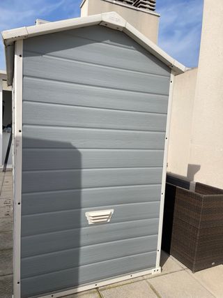 Caseta exterior Keter Manor gris