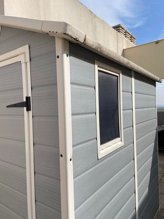 Caseta exterior Keter Manor gris