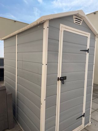 Caseta exterior Keter Manor gris