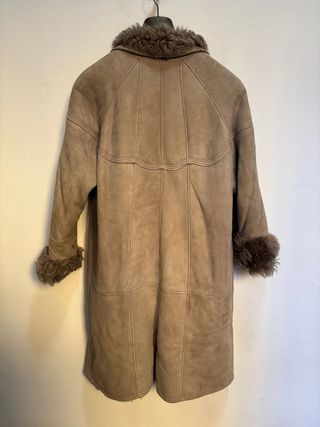 Cappotto lungo in montone shearling beige vintage