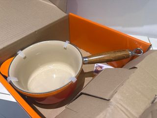 Cazo Le Creuset Mango Madera Volcánico