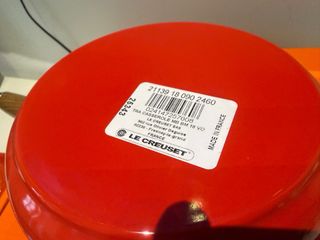 Cazo Le Creuset Mango Madera Volcánico