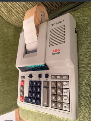 Calculadora AEG Olympia CPD 5212 A