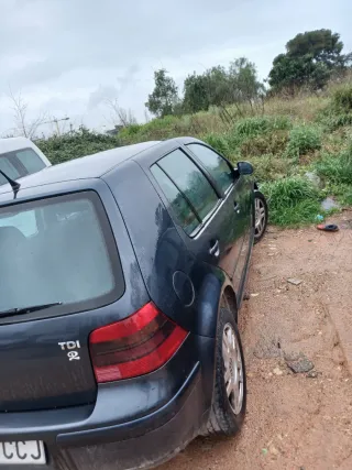 Volkswagen Golf 2002