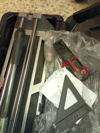 Cortadora de Azulejos Bellota