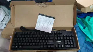 Teclado Mecánico Gamer LESHP RGB