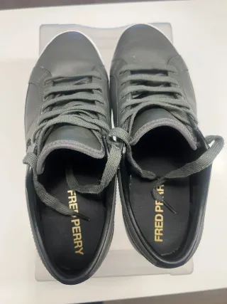 Zapatillas Fred Perry Grises