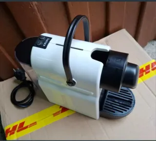 Cafetera Nespresso Krups Blanca