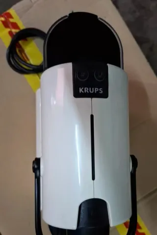 Cafetera Nespresso Krups Blanca