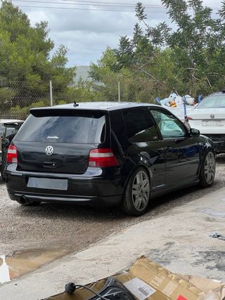 Paragolpes trasero Golf MK4