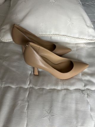 Michael Kors Zapatos Tacón Beige Talla 36 MK