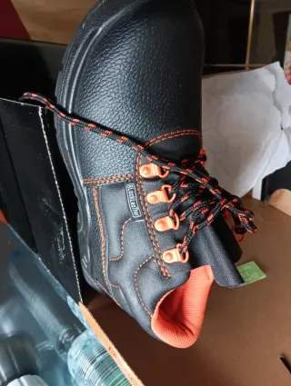 Botas de seguridad talla 39