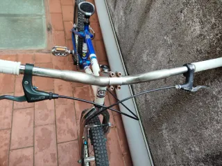 Bicicleta Monty Alp 219 Trial