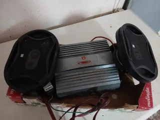 Altavoces JBL GTO936e 300W Pico y amplificador