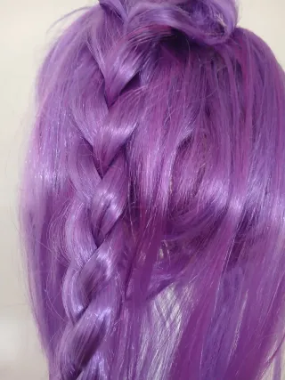 Peluca K-pop Rumi Morada