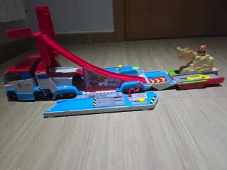 Camión Patrulla Canina