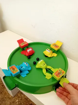Juego Traga Bolas Ranas