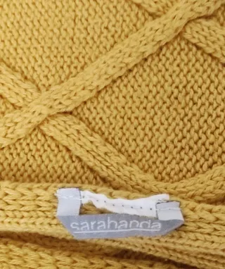 Completo cappellino e sciarpa giallo per bambine