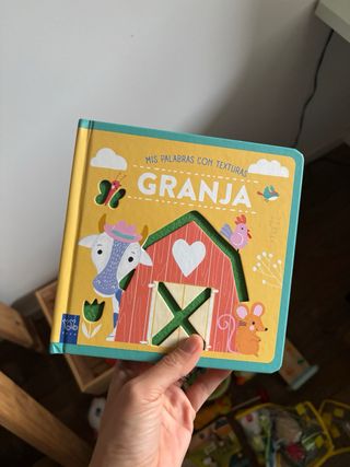 Lote Juguetes Bebé Madera, libros y Peluches