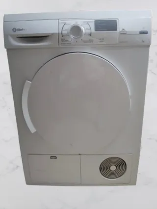 Secadora Balay 8kg de condensación para piezas