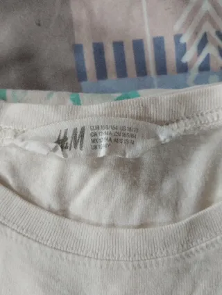 Camiseta H&M niño/adolescente xs de 12 a 14 años