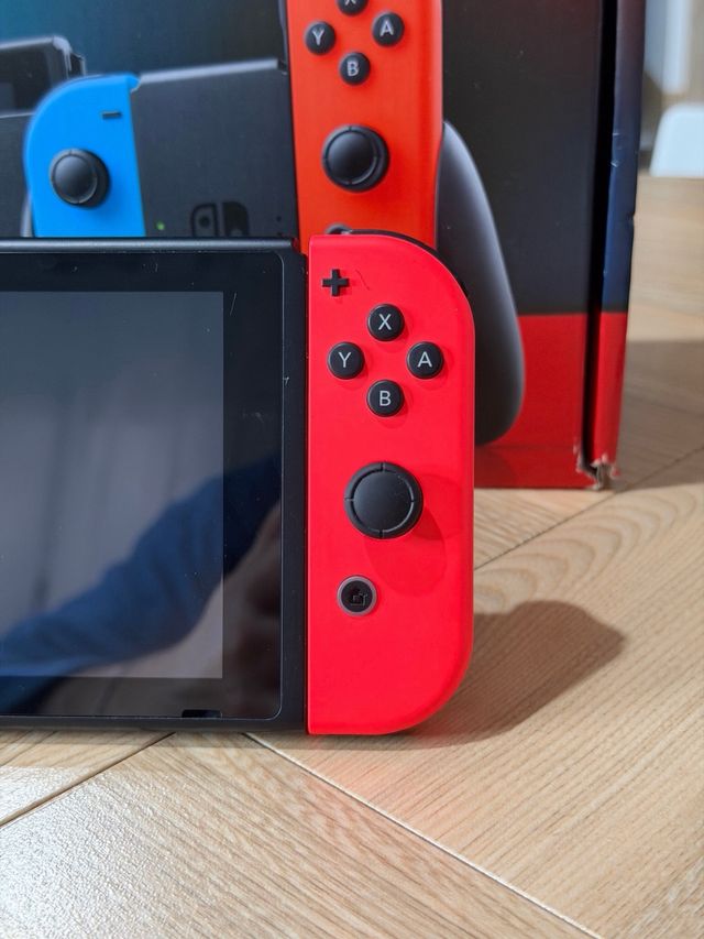 Nintendo Switch V2 (Batería Mejorada) + Caja